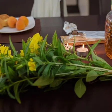 3 Bedroom Seaview /2nd Floor/ * Topola