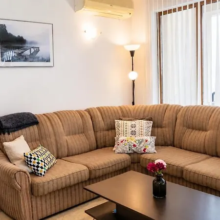 3Br Sea View Apartment -2Nd Fl - 50M From The Sea Apartment Topola
