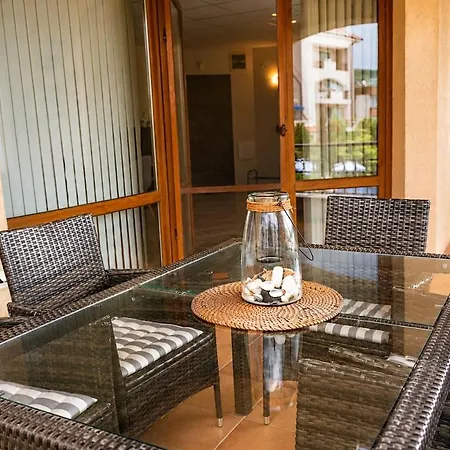 3Br Sea View Apartment -2Nd Fl - 50M From The Sea Apartment *
