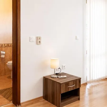 3Br Sea View Apartment -2Nd Fl - 50M From The Sea Apartment