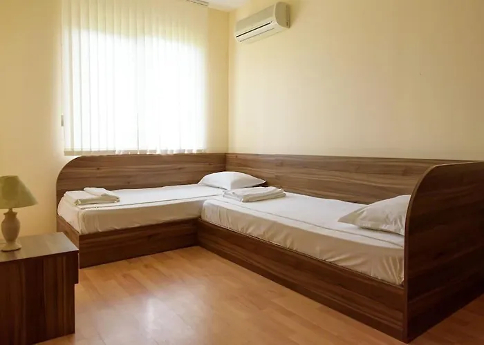 Appartamento 3 Bedroom Seaview /2nd Floor/ Topola